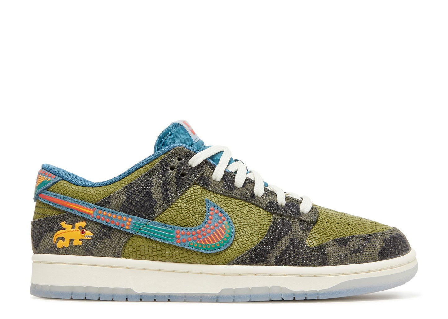 Dunk Low SiEMPRE Familia