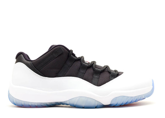 Air Jordan 11 Retro Low Tuxedo